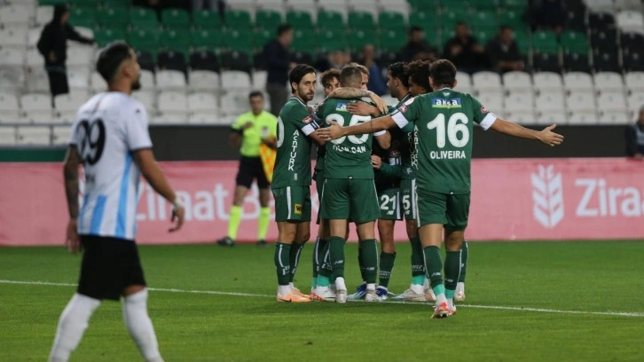 Konyaspor tur biletini 3 golle aldı