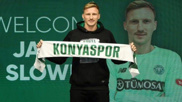 Konyaspor'dan transfer! 1.5 yıllık sözleşme imzaladı