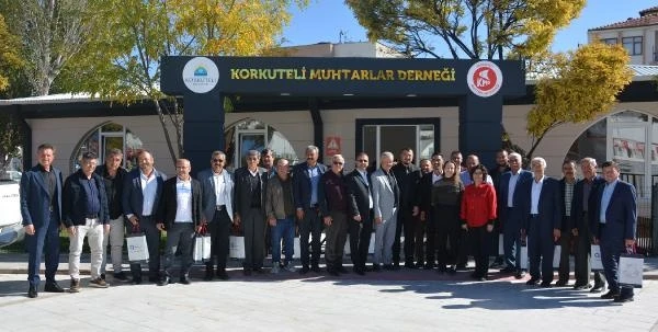 Korkuteli'de Muhtarlar Günü töreni