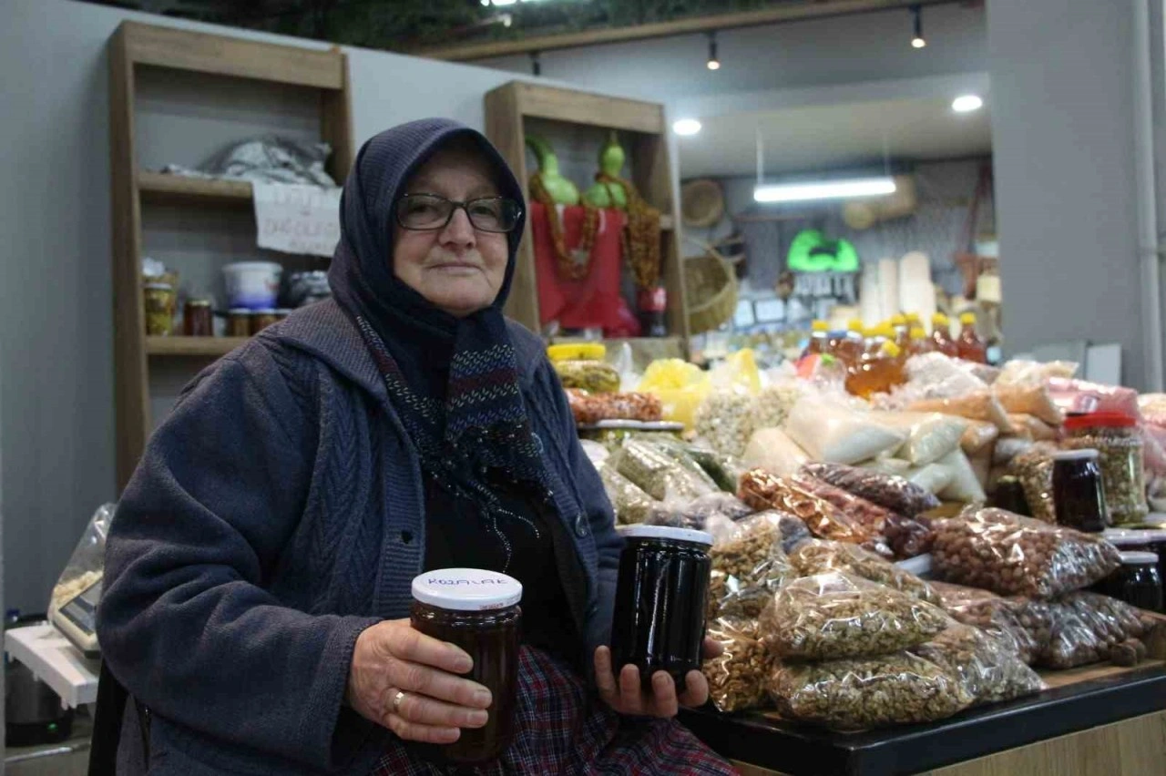 Köroğlu Dağları’ndan sofralara doğal şifa: Kozalak şurubu