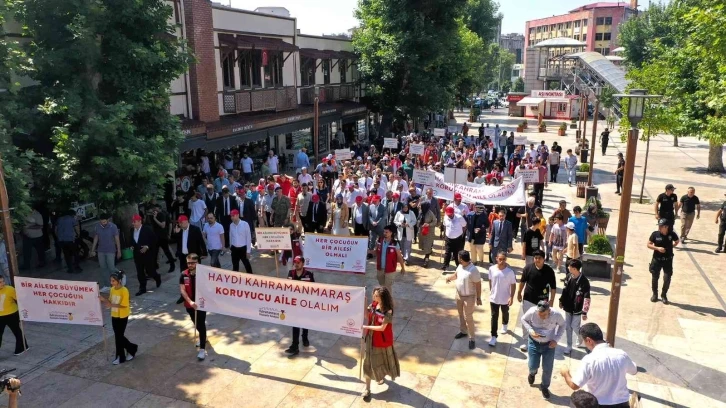 Koruyucu Aile Günü’nde farkındalık yürüyüşü
