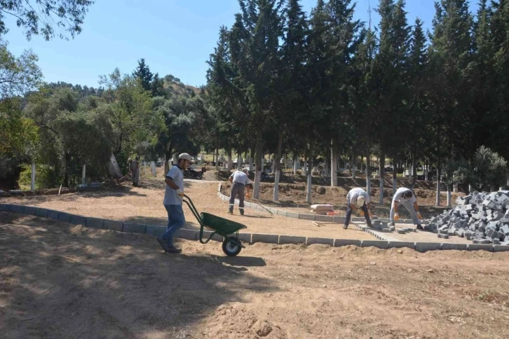 Köşk Belediyesinin mezarlık düzenleme ve planlama çalışması devam ediyor
