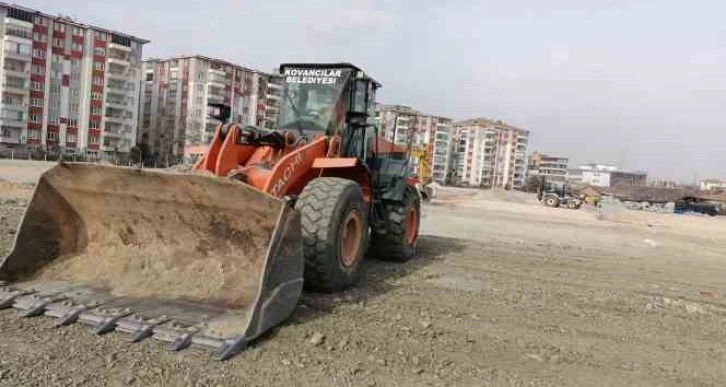 Kovancılar’dan Malatya’da konteyner kent kurulumuna destek