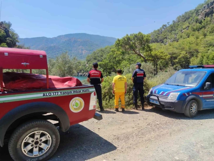 Köyceğiz’de orman yangınlarına karşı Jandarma devriye nöbetinde
