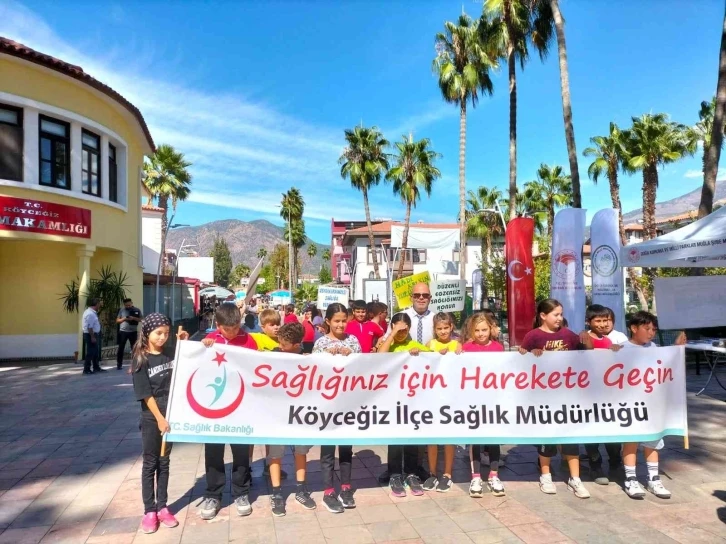 Köyceğiz’de sağlıklı yaşam için yürüdüler
