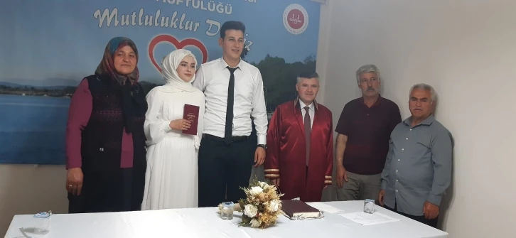 Köyceğiz’de yenilenen nikah salonu hizmete girdi
