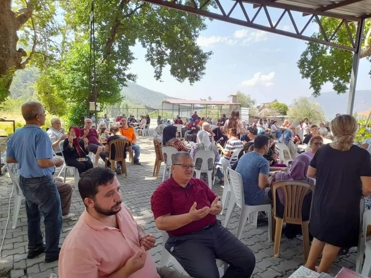 Köyceğiz’in Yayla Mahallesi’nde 9. geleneksel aşure etkinliği düzenlendi
