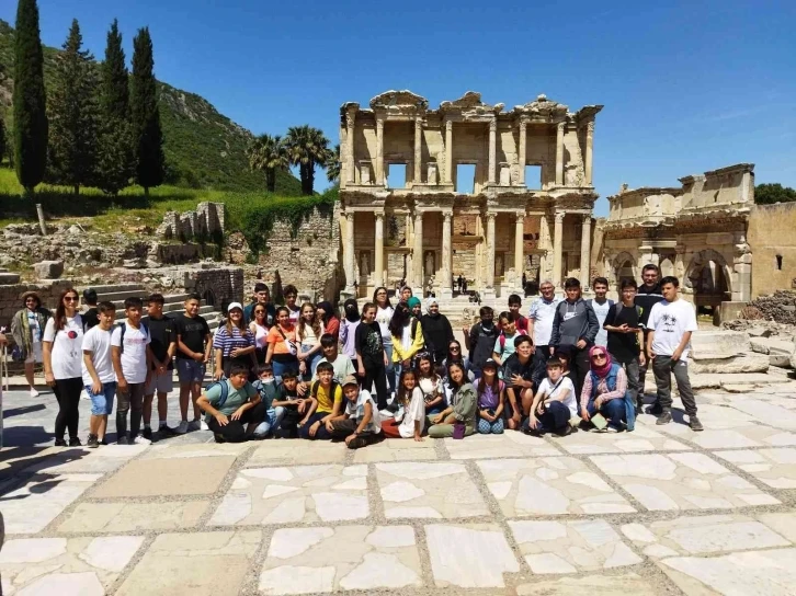 Köyceğizli öğrenciler Efes, Şirince ve Kuşadası’nı gezdi
