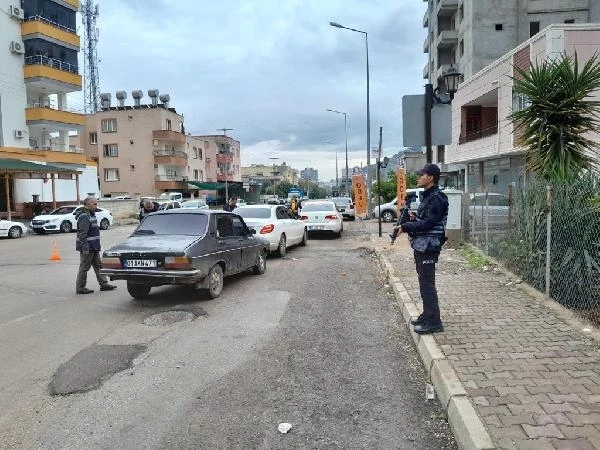 Kozan'da bir haftada yapılan tutuklamalarda 12 kişi gözaltına alındı