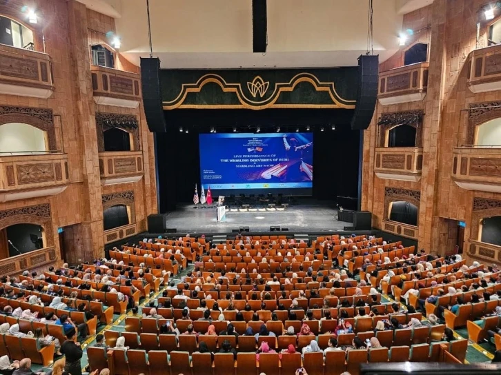 Kuala Lumpur’da tasavvuf müziği konseri ve sema gösterisi düzenlendi
