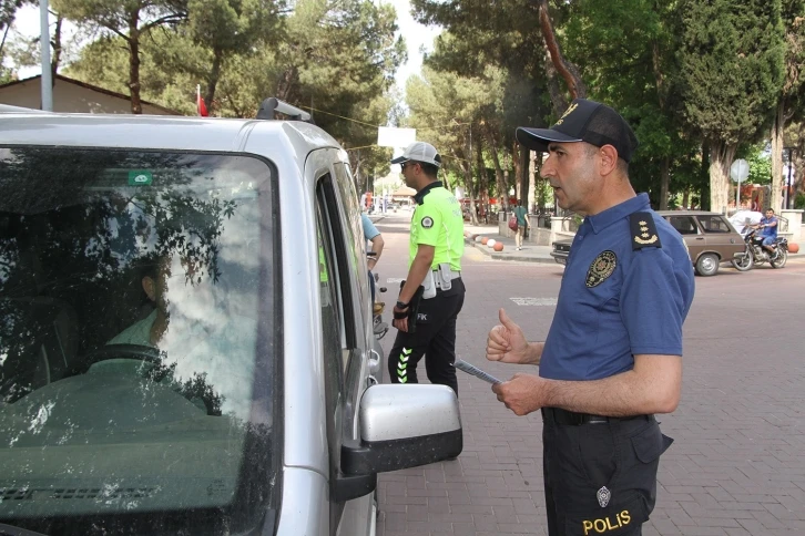 Kula’da trafik kazalarını önlemek için uygulamalar artırıldı
