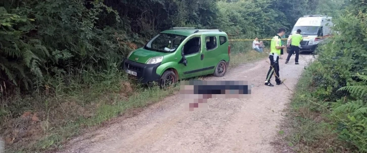 Kullandığı araç takla attı: Sürücüsü altında kalarak hayatını kaybetti
