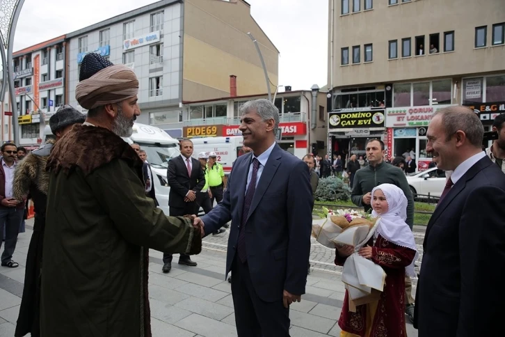 Kültür ve Turizm Bakan Yardımcısı Alpaslan, Bayburt Valiliği’ni ziyaret etti
