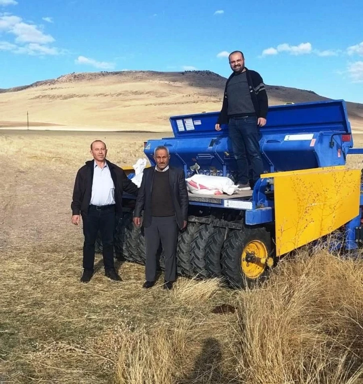 Kulu’da arpa ve buğdaya alternatif deneme amaçlı ketencik ekimi başladı
