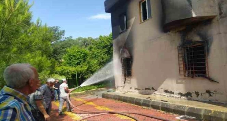 Kur’an kursunda çıkan yangın korkuttu