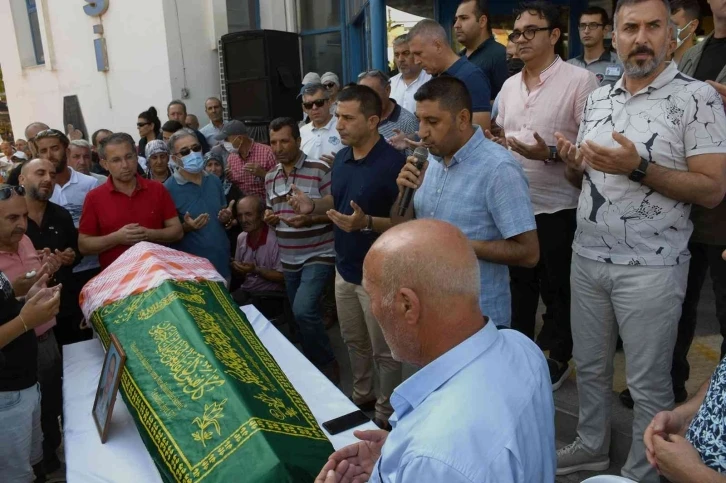 Kuşadası Belediyesi Balsak’ı son yolculuğuna uğurladı
