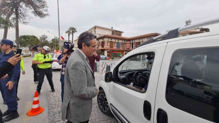 Kuşadası’nda  Emniyet Kemeri uygulaması yapıldı
