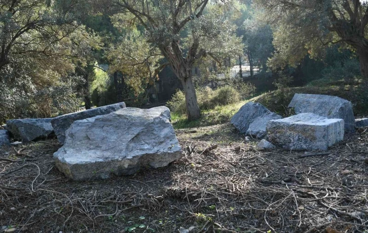 Kuşadası’nda Helenistik döneme ait tümülüs turizme kazandırılacak
