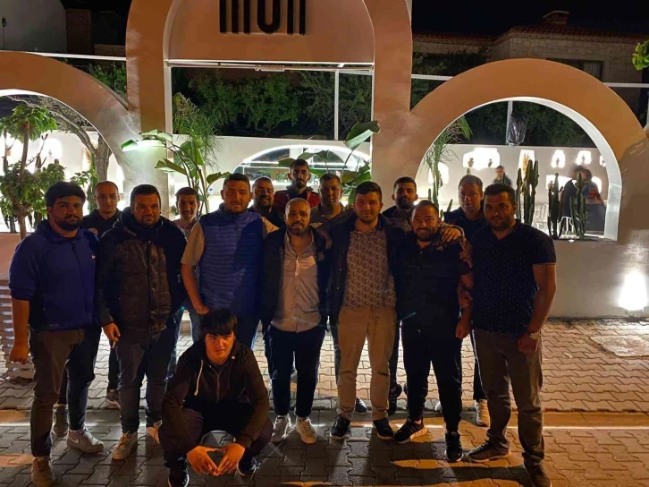 Kuşadasıspor taraftarları iftarda buluştu
