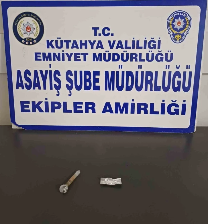 Kütahya’da bekçiler 2 kişinin üzerinde uyuşturucu ele geçirdi
