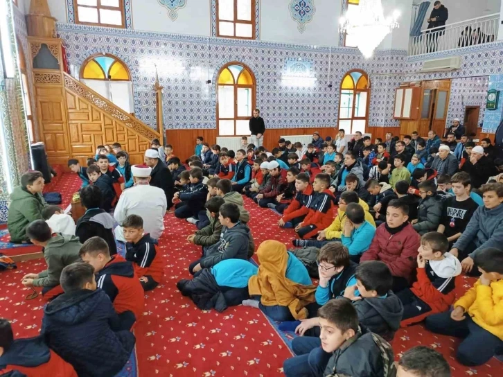 Kütahya’da cami gençlik buluşmaları
