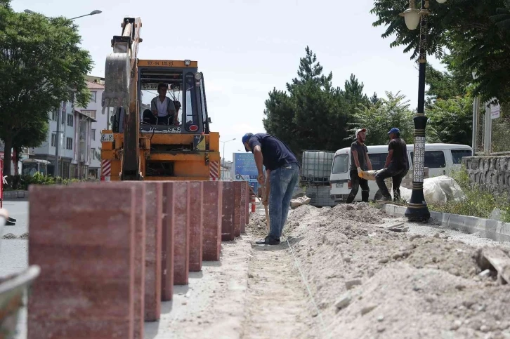 Kütahya’da kaldırım çalışmaları
