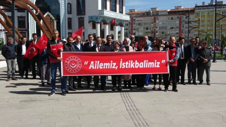 Kütahya’da "Ailemiz istikbalimiz" yürüyüşü
