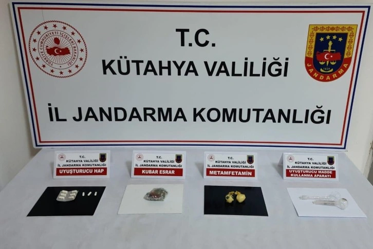 Kütahya'da Uyuşturucu Operasyonunda 2 Kişi Yakalandı