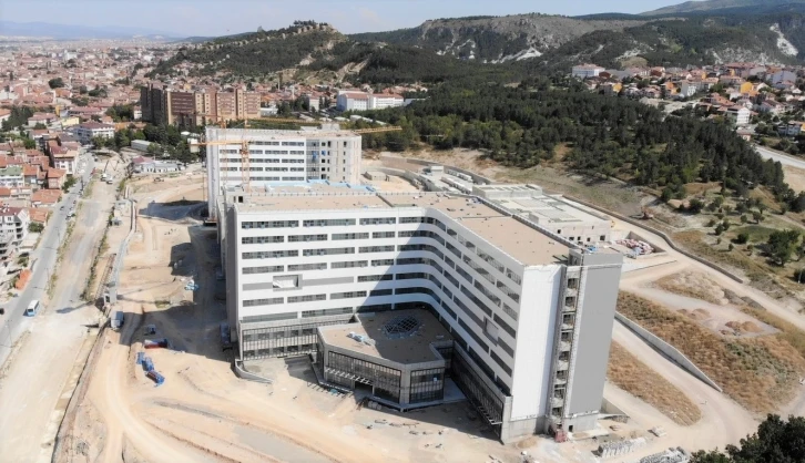 Kütahya Şehir Hastanesi inşaatı devam ediyor
