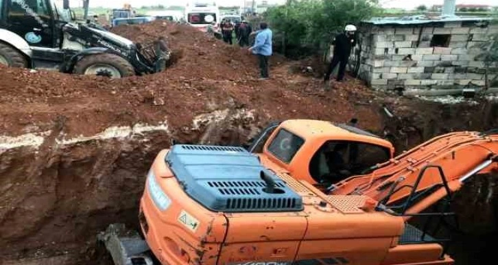 Kuyuya düşen çocuk kurtarılarak hastaneye kaldırıldı