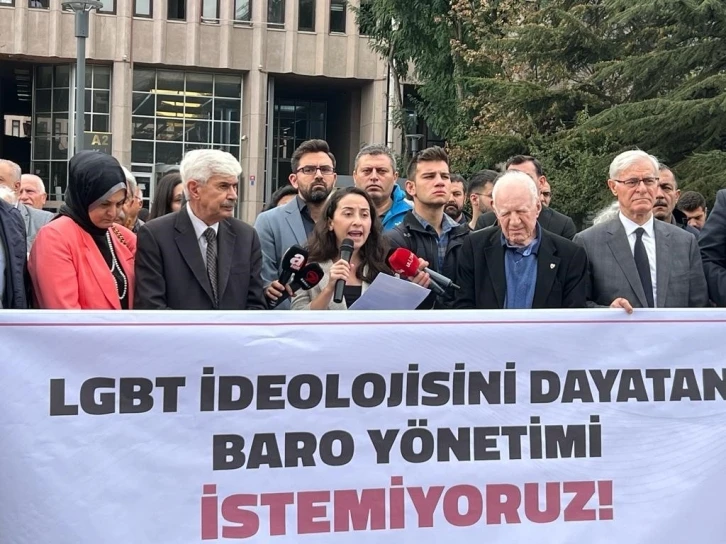 LGBT karşıtı olduğu gerekçesiyle barodan atılan avukattan tepki: “LGBT+ konusunda sesini çıkaran çoğunluğu bastırmaya çalışıyorlar”
