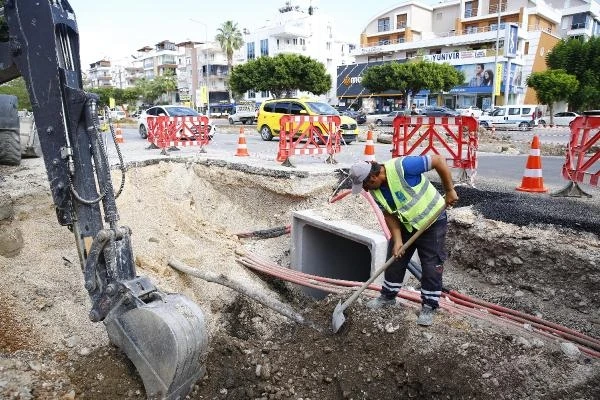 Liman Mahallesi taşkın sulardan kurtuluyor