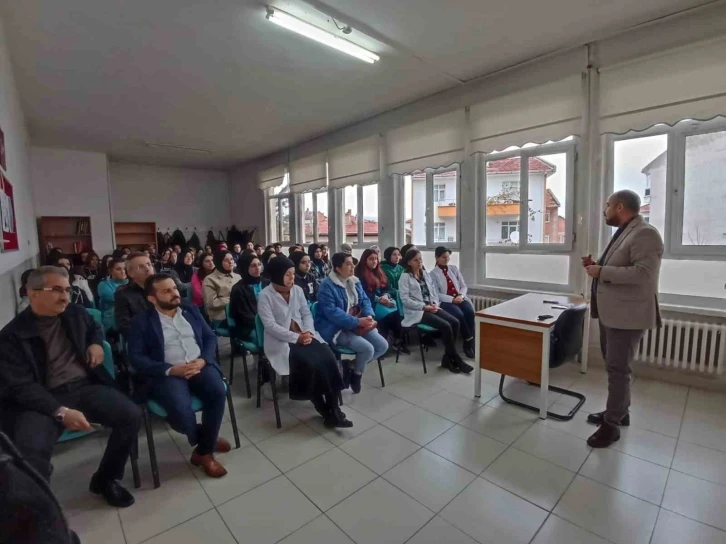 Liseli öğrencilerine bireysel farkındalık söyleşisi
