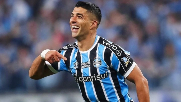 Luis Suarez, Gremio’ya veda etti