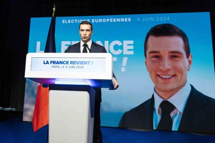 Macron’un seçim düellosu: AP seçimlerini kazanan Bardella başbakanlığa aday
