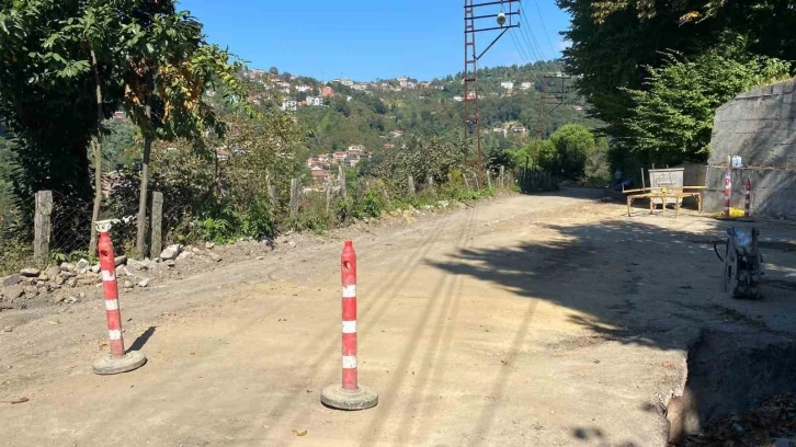 Mahalleliden 35 haneye doğalgaz hattı getirmeyen firmaya tepki
