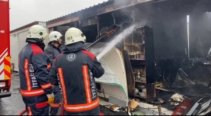 Malatya’da konteyner yangını
