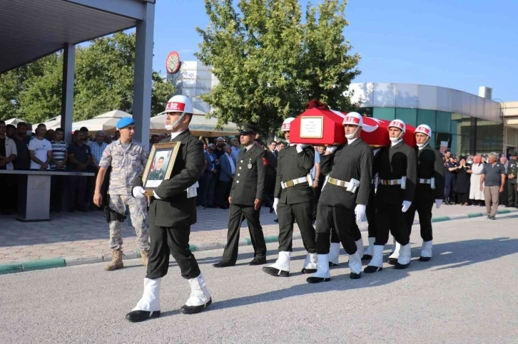 Malatyalı Şehit Halil Koç son yolculuğuna uğurlandı
