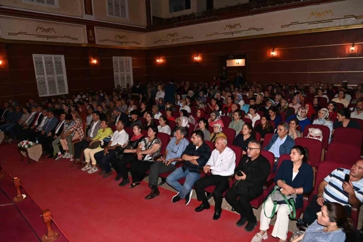 Mamak Belediyesi, Neşet Ertaş’ı andı
