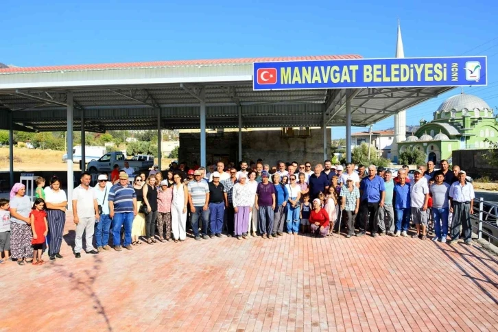 Manavgat Belediyesinden, Saraçlı Mahallesine kapalı alan
