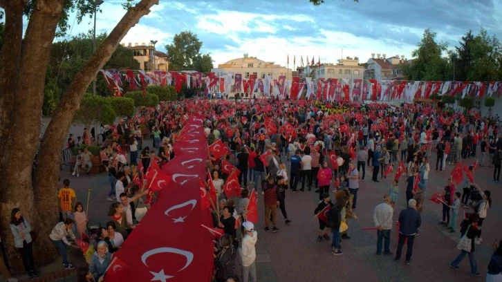 Manavgat’ta fener alaylı 19 Mayıs kutlaması
