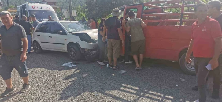 Manavgat’ta safari kazası:3 yaralı
