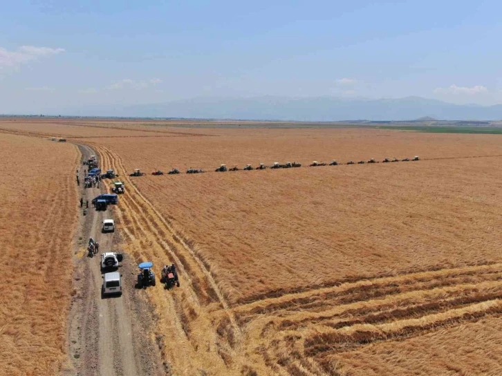 Manisa’da kuruyan gölde yer paylaşımı kavgası: 4 gözaltı
