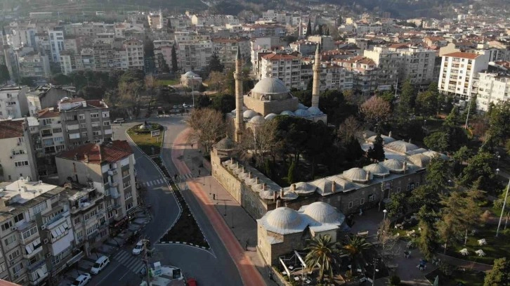 Manisa'da Ramazan Ayında Hatimle Teravih Namazı Kılınacak Camiler Açıklandı