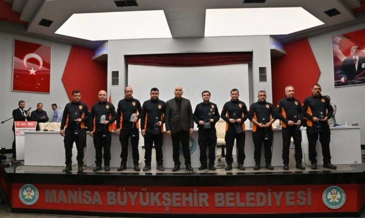 Manisa itfaiyesi 2023 yılında 13 bin 224 olaya müdahale etti
