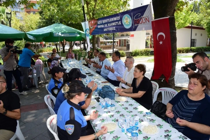 Manisalı şehitler dualarla anıldı
