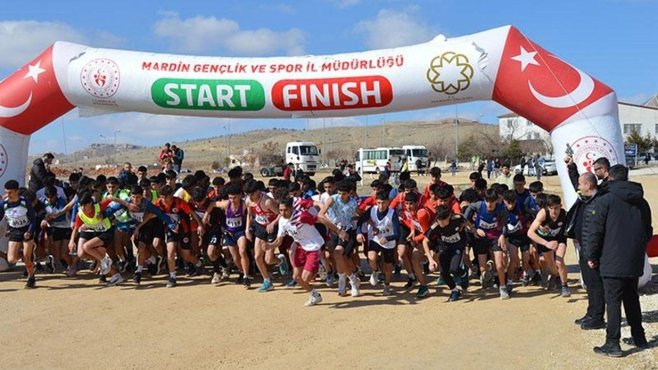 Mardin, Atletizm Okul Sporları Kros Grup Şampiyonası’na ev sahipliği yaptı