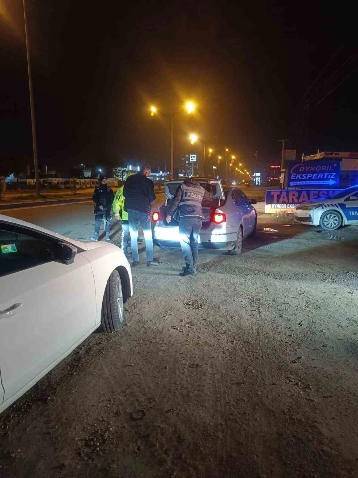 Mardin’de çeşitli suçlardan aranan 5 şüpheli tutuklandı
