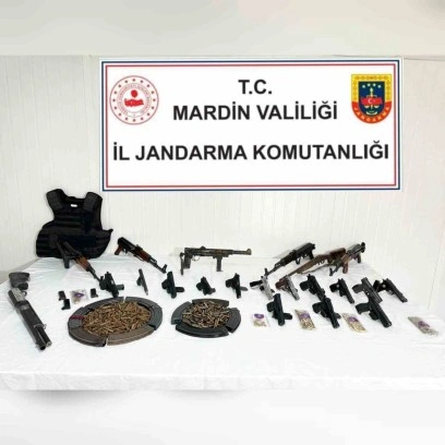 Mardin’de Silah Kaçakçılığı Operasyonunda 8 Kişi Tutuklandı