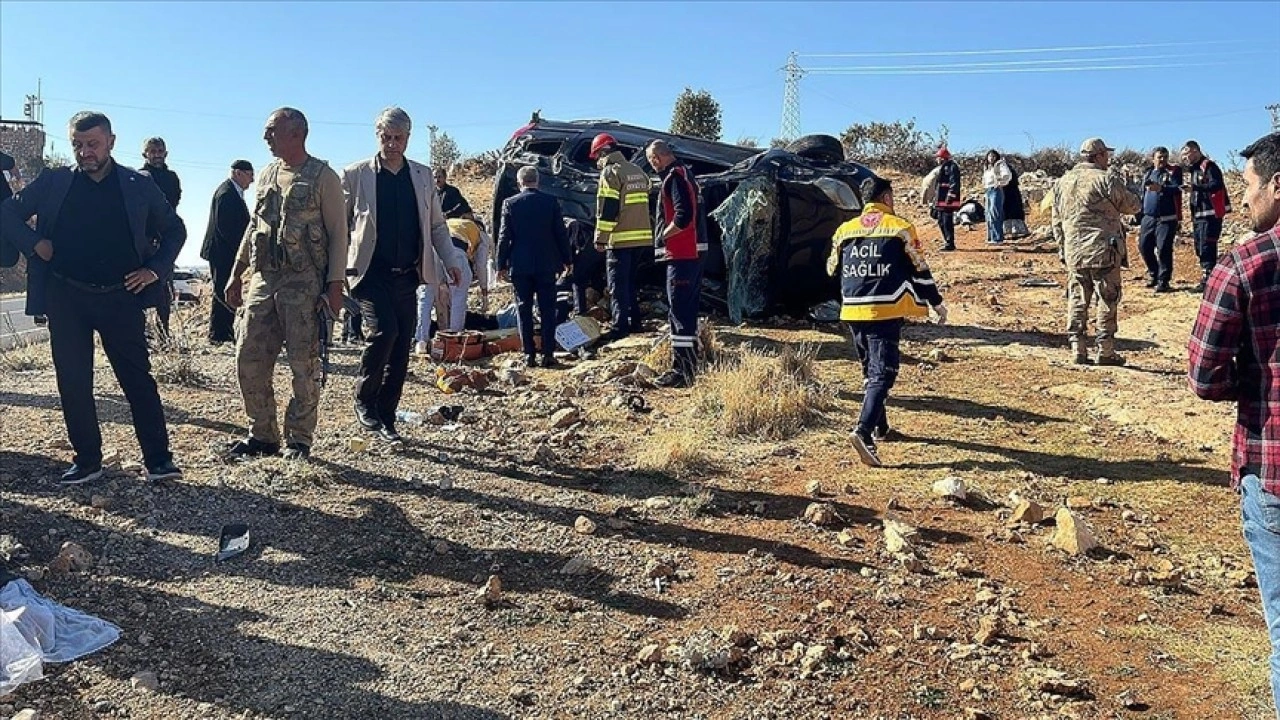 Mardin'deki trafik kazasında 3 kişi hayatını kaybetti, 5 kişi yaralandı